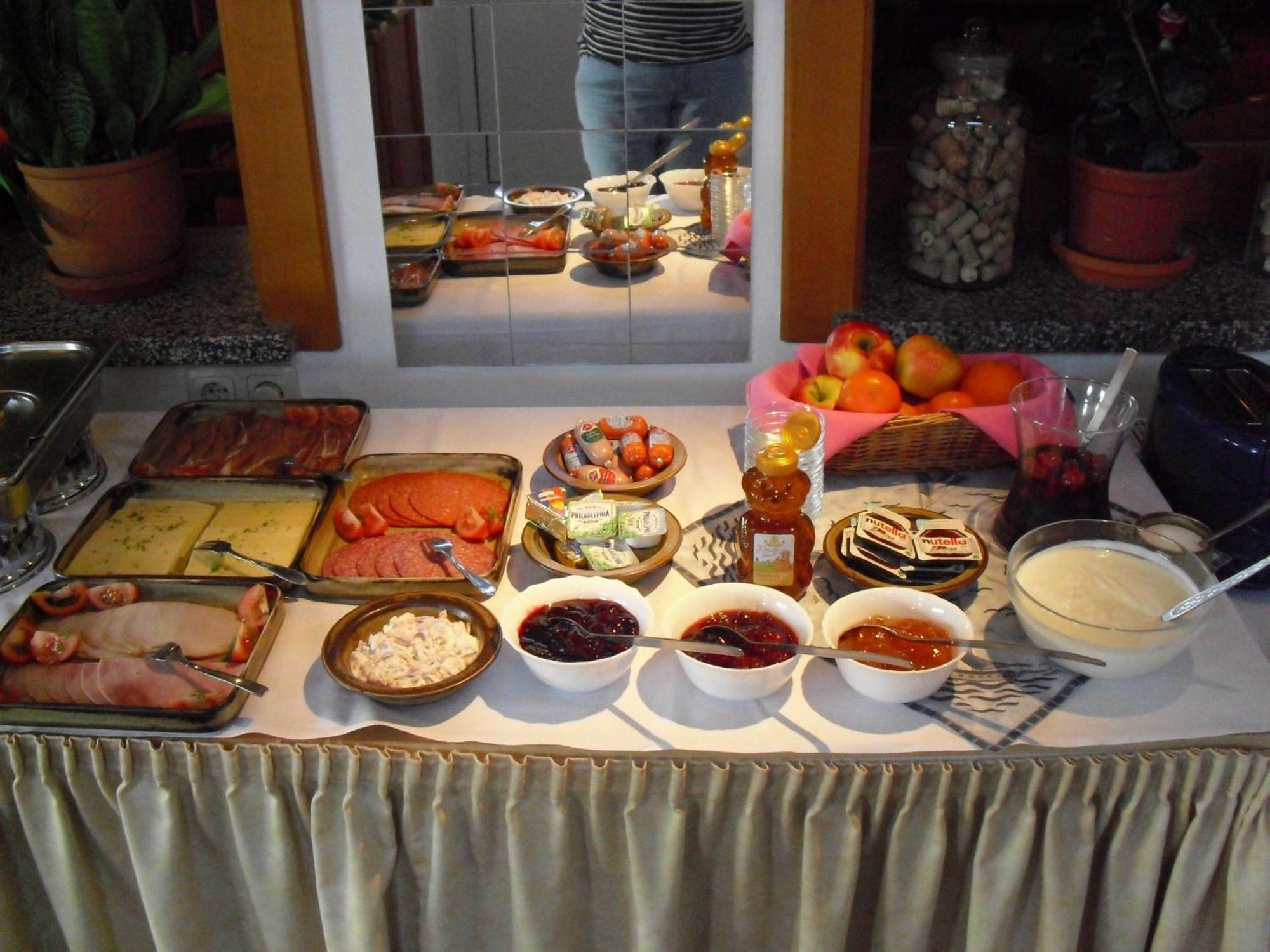 Warsow Ka&Ka Hotel Garni מראה חיצוני תמונה